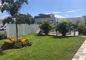 Luxury 2 bedroom tiny home with pool "Skye"