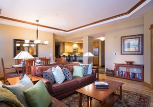 Luxury 3BD Village at Northstar Residence - Close to Pool & Hot Tub!