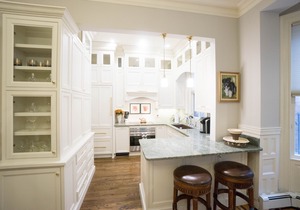 Luxury 4BR | 2.5BA Back Bay Duplex