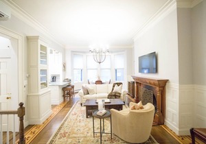 Luxury 4BR | 2.5BA Back Bay Duplex