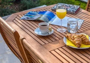 Luxury Apartment Biseri Jadrana 7 (4+0) with shared pool by the beach in Primosten