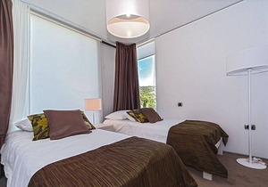 Luxury Apartment Biseri Jadrana 4 (4+0) with shared pool by the beach in Primosten