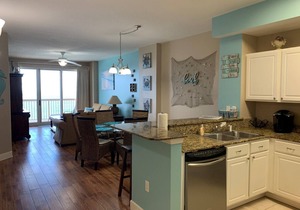 Luxury Beachfront 3 bedroom 2 bath - Sunrise Beach 2302 - FREE Beach Service