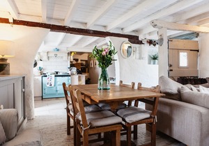 Luxury Coastal Cottage in Marazion