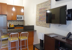 Luxury Fully Furnished 1 BR Apt in UWS with Special Discount for Long Term Stays