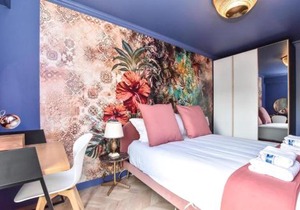 luxury Paris La Vie En Rose jacuzzi terrasse Parking