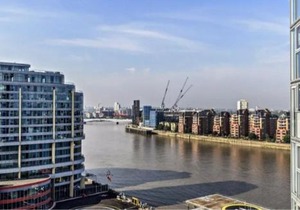 Luxury Riverside Apartment