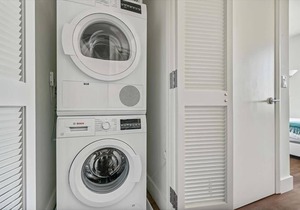 Luxury Studio Apartment | Downtown White Plains | Gym + Clubroom