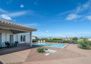 Luxury Villa with Private Swimming Pool in Oupia