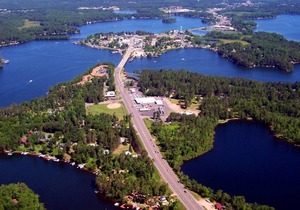 Luxury Waterfront Lake Minocqua 2 Story Rustic Townhome 3bd Garage