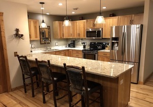 Luxury Waterfront Lake Minocqua 2 Story Rustic Townhome 3bd Garage