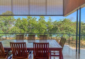 Maggies Beachfront Apt. 12