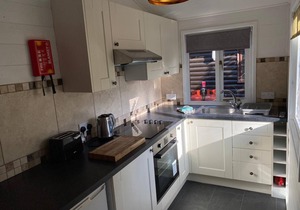 Magpie 1 Hot Tub HuntersMoon-Warminster-Bath-Wiltshire