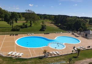 Maison Abordable sur le terrain de golf | Jardin privé + Accès Piscine Saisonnière