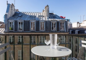 Marais Museum Marvel, by Veeve