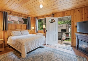 Masoods Room - Masoods Lodge