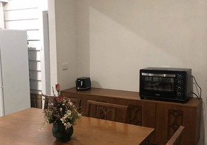 Master Bedroom with its own bathroom,right opposite to Deakin Uni Burwood Campus