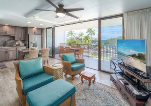 Maui Parkshore 410 - Modern Renovation & Stunning Ocean Views, Kamaole III Beach