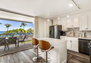 Maui Parkshore 414, Beautiful Remodel, Center Cut Top Floor, Amazing Ocean Views