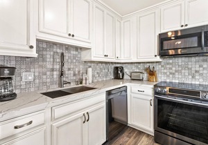 Maui Parkshore 414, Beautiful Remodel, Center Cut Top Floor, Amazing Ocean Views