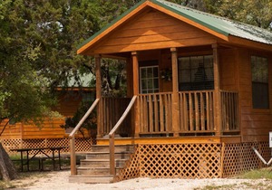 Medina Lake Camping Resort Cabin 6