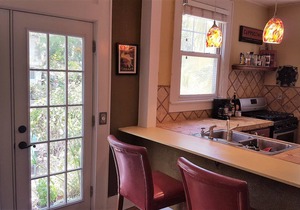 Mediterranean Charmer! Walk to the Bay and City! Historic Old Northeast