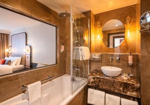 Mercure Versailles Parly 2