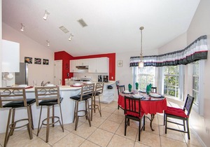 Mickey's Lake Villa 2 only a few miles from Disney