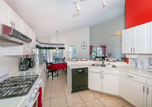 Mickey's Lake Villa 2 only a few miles from Disney