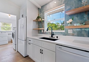 Mid-Century Pool Home in Arlington Park