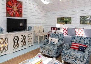 Mill's End: Charming In-Town Retreat