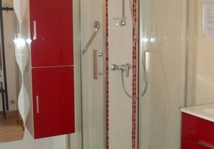 Mini-studio in Balaruc-les-Bains, near pond and spa