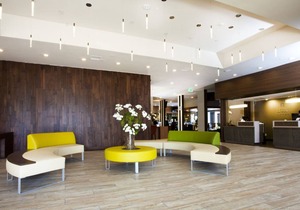 Minutes Away from Torrance Beach and Hermosa Beach! FREE On-site Parking!