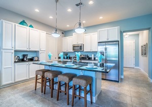 Minutes to Disney! Private Heated Pool | Themed Rooms | End-Unit Townhome in Festival Resort