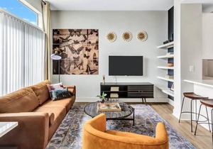 Modern 1BR CozySuites w/pool, gym, parking #02