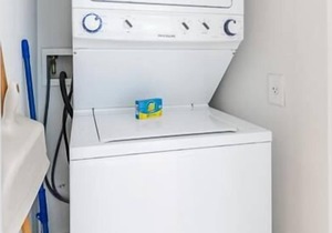 Modern 1BR w Balcony | Gorgeous Ocean Views | Beach Access | Outdoor Pool