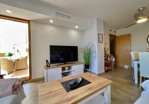 Modern 2-Floor Penthouse with Sea Views - Sleeps 7
