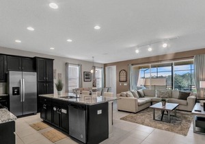 Modern 5BR Solara Private Pool