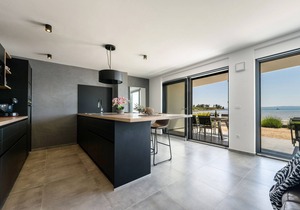 Modern Appartment - direct at the ocean
