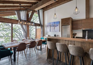 Modern duplex for 10 people near slopes in Courchevel Le Praz