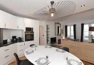 Modern family apartment for 6 people in Saint-Germain-des-Prés