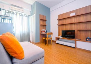 Modern Furnished @ 1BR Margonda Residence 1 Apartment By Travelio