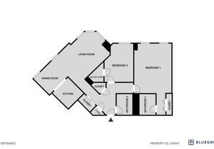 Modern Gold Coast 2BR w/ Doorman & Gym, 2 blocks to L, by Blueground