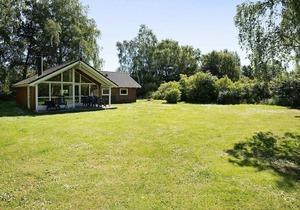 Modern Holiday Home in Højby with Whirlpool