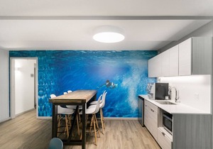 Modern Streeterville Studio w/Pool & Dog Run, near Beach, by Blueground