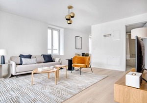 Modern Wiedikon 2.0 Room w/Storage & W/D, 3 min to Market, by Blueground