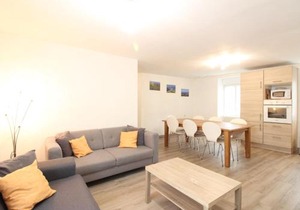 Mont-Dore: Grand T4 Hyper Centre avec WIFI - FR-1-608-27