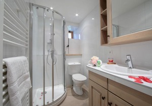 Montroc Apartment Sleeps 6