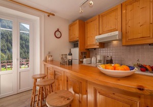 Montroc Apartment Sleeps 5