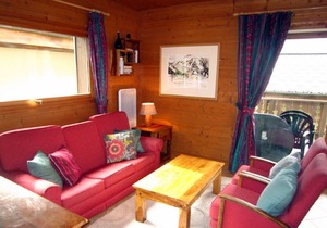 MontrocB - 3 bedroom apartment, calm setting with spectacular Mont Blanc views